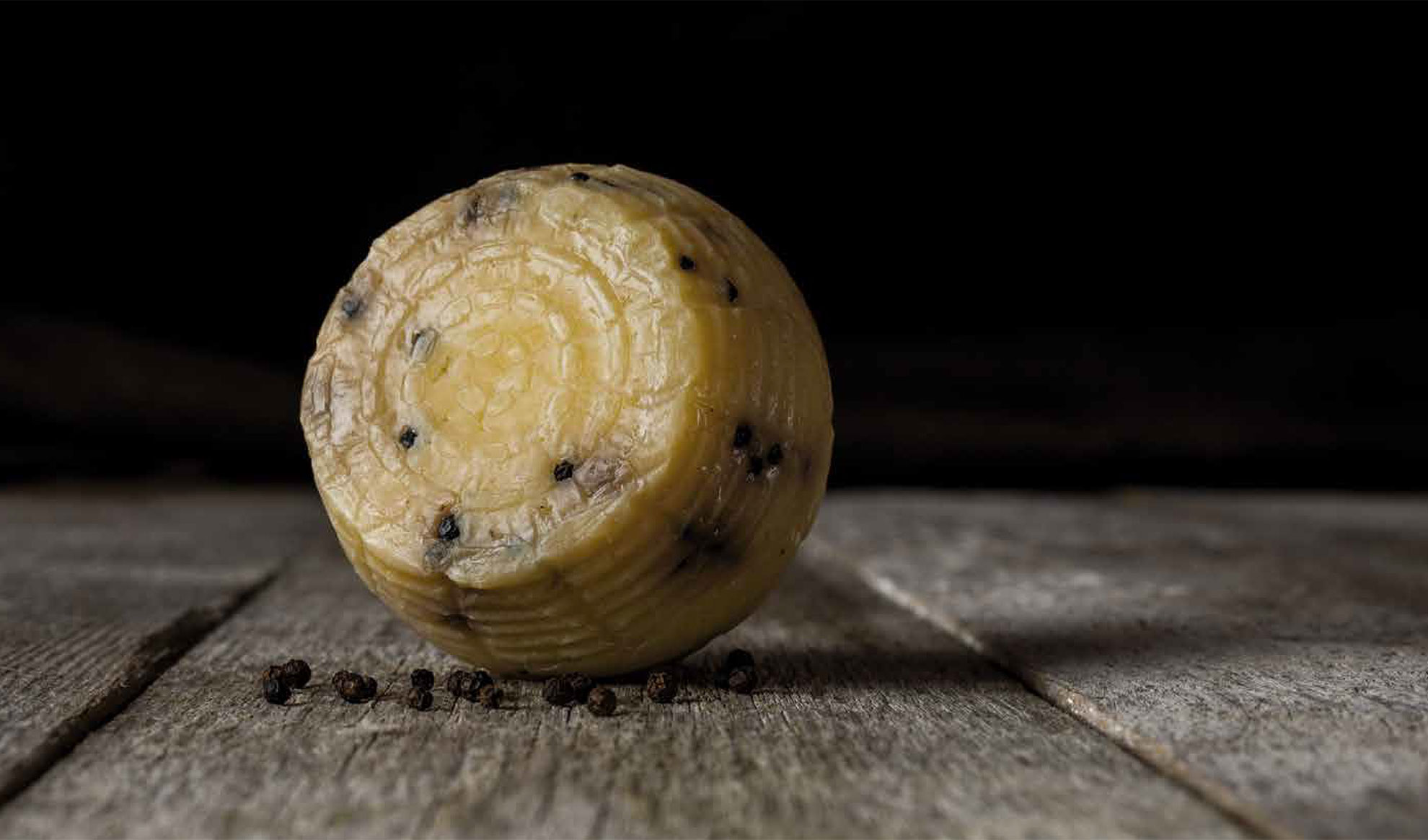 PECORINO al PEPE NERO